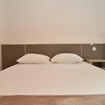 Ferias A 50 Metros Da Praia P1837