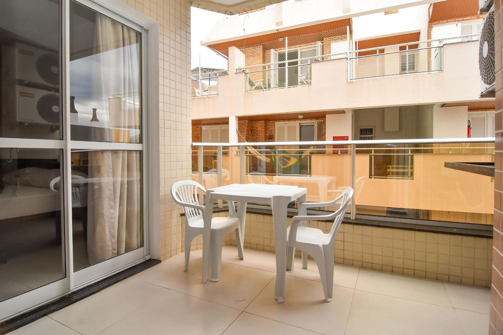 Apartamento Ferias A 50 Metros Da P1837 *