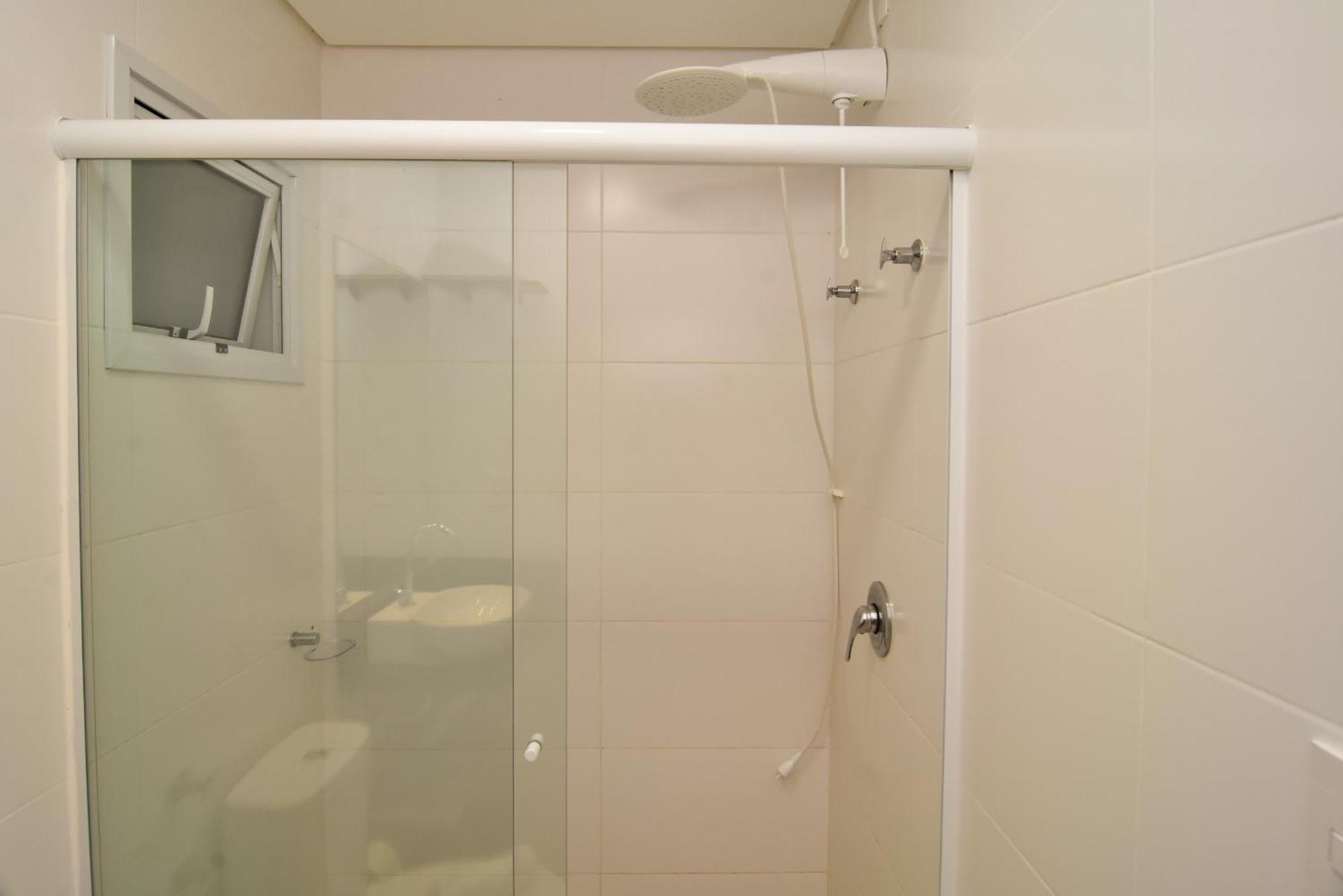 Ferias A 50 Metros Da P1837 Apartment *